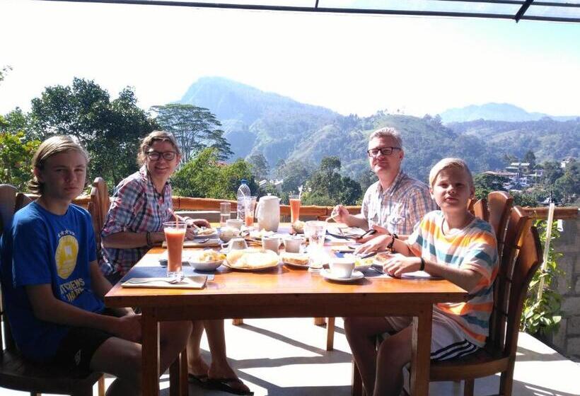 ホテル Ella Rawana Den