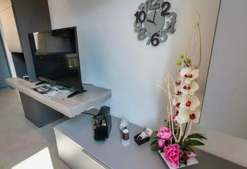 My Residence D Azur Maison Micheloni