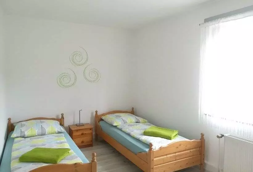 ペンション Haus Eifelwohl