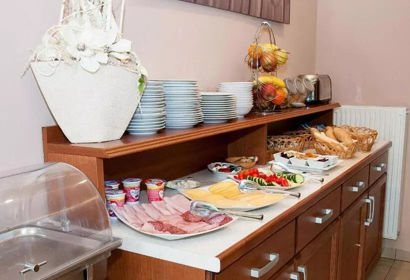 پانسیون Penzion Astra