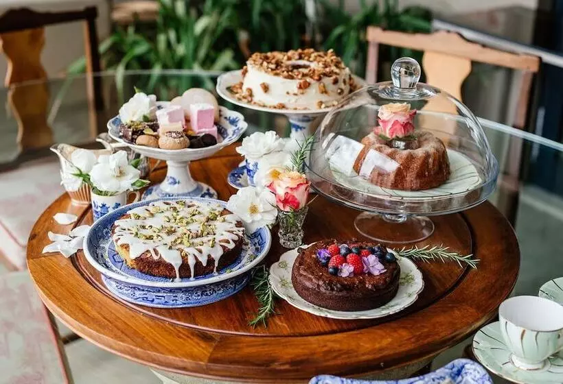 Majatalo Vineyard Views Country House