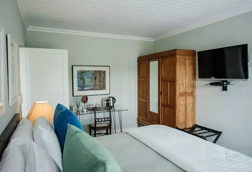 Majatalo Vineyard Views Country House