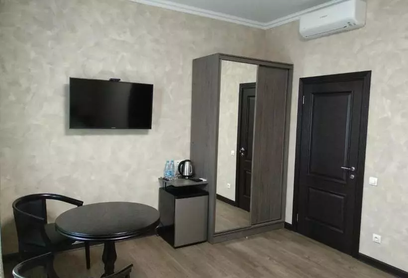 تختخواب و صبحانه Venera