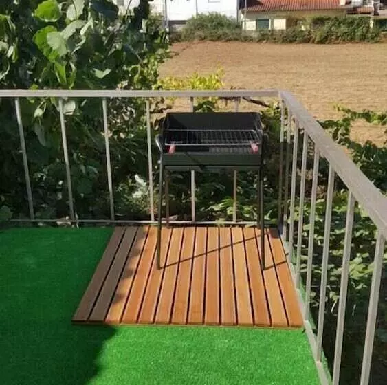 Carvalhosa Apartment