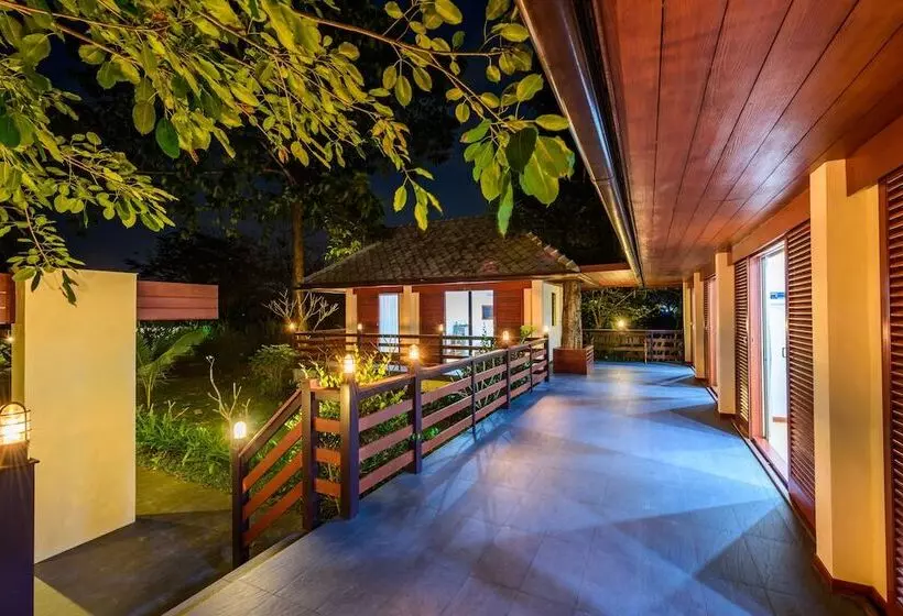 ホテル Hada Resort Chaingmai