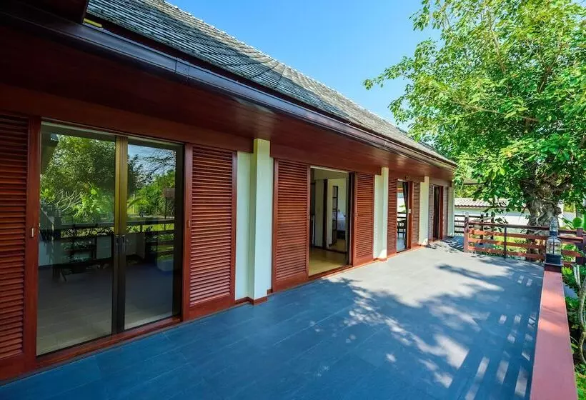 ホテル Hada Resort Chaingmai