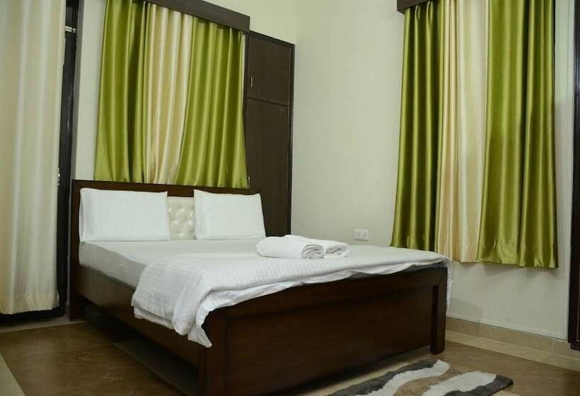 Отель Hill View Homes