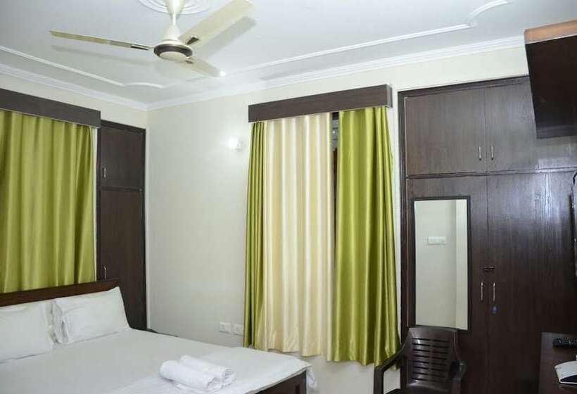 Отель Hill View Homes