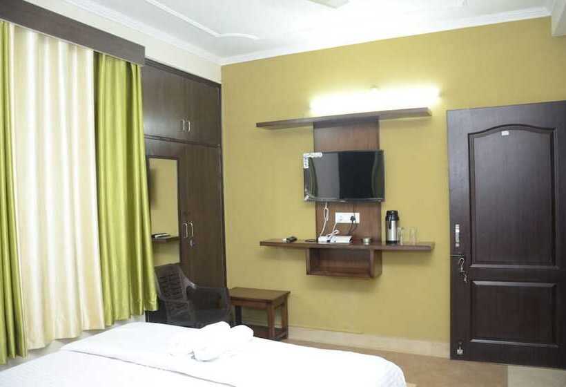 Отель Hill View Homes