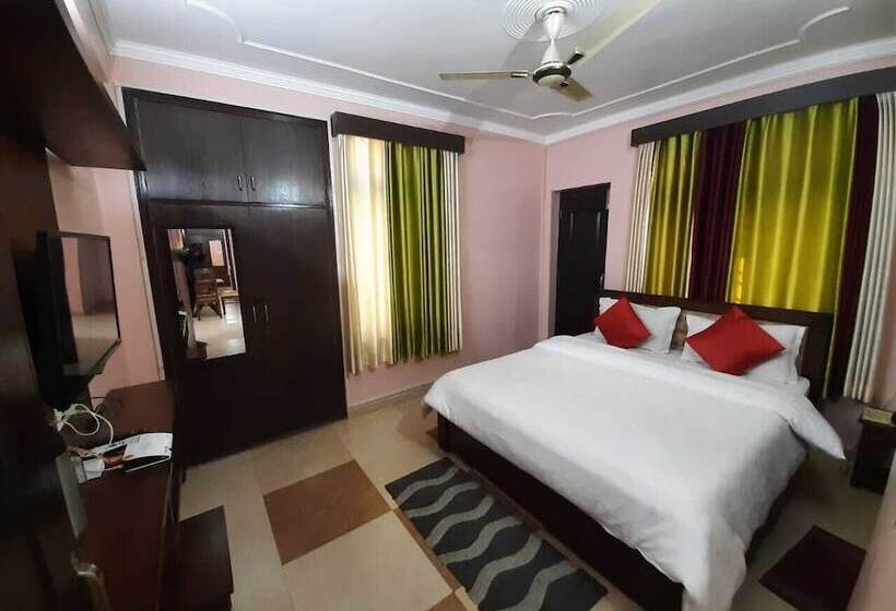 Отель Hill View Homes