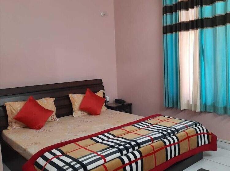 Отель Hill View Homes