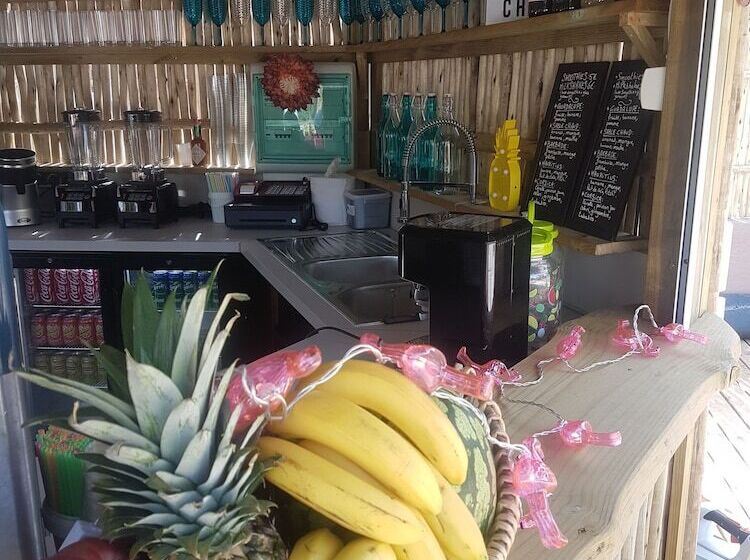 בית מלון כפרי La Pierre Verte Camping Village