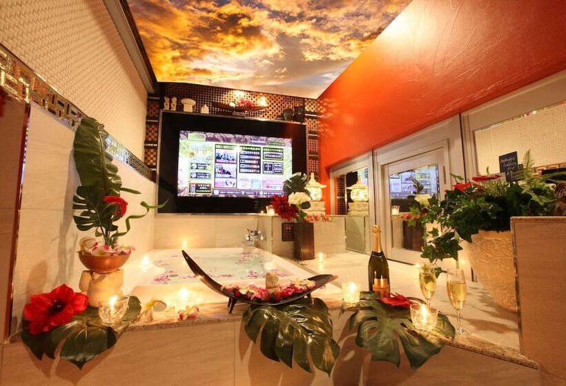 فندق Lusso Croce Asian Resort   Adult Only