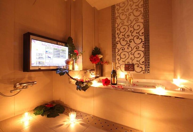 فندق Lusso Croce Asian Resort   Adult Only