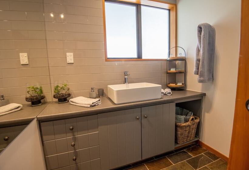 Lakeview Lodge Karapiro