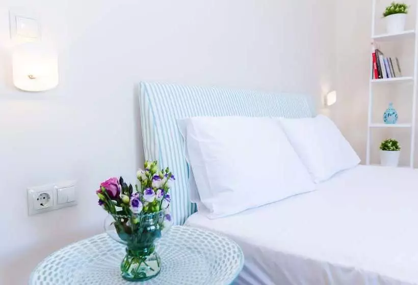 Mon Emvasia Margarites Villas