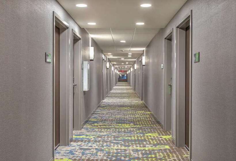 فندق Hampton Inn Simpsonville