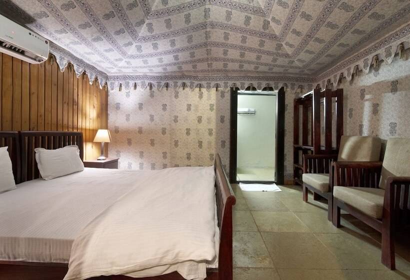 Hotel Spandan Holiday Homes