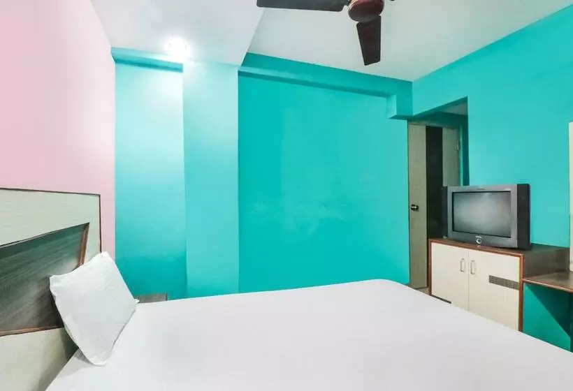 ホテル Spot On 49266 Chandrabindu Lodge