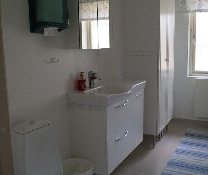 åhus Missionsgård Hostel