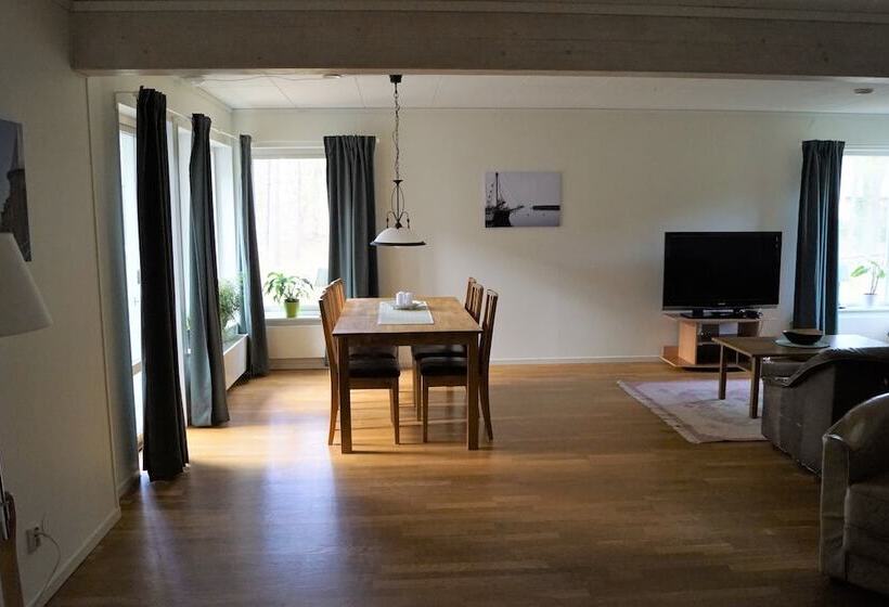 åhus Missionsgård Hostel