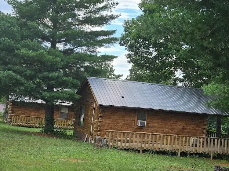 Motelli Riverview Cabins
