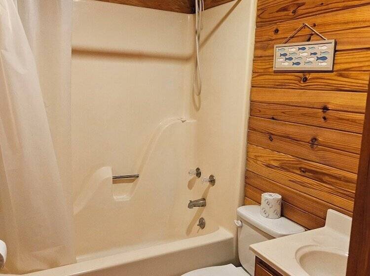 Motelli Riverview Cabins