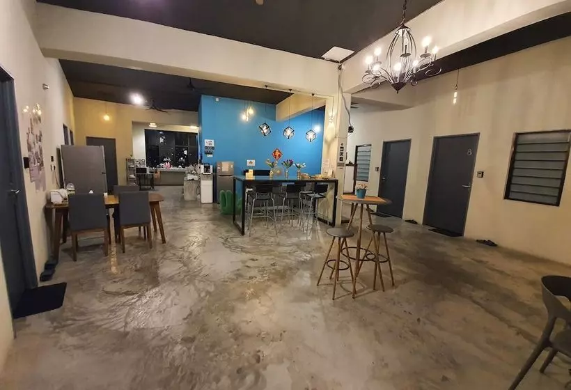 ペンション Welton R8 @ Jalan Burma Georgetown