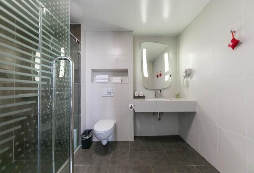 Hotel Ibis Shanghai Hongqiao Transport Hub Qibao