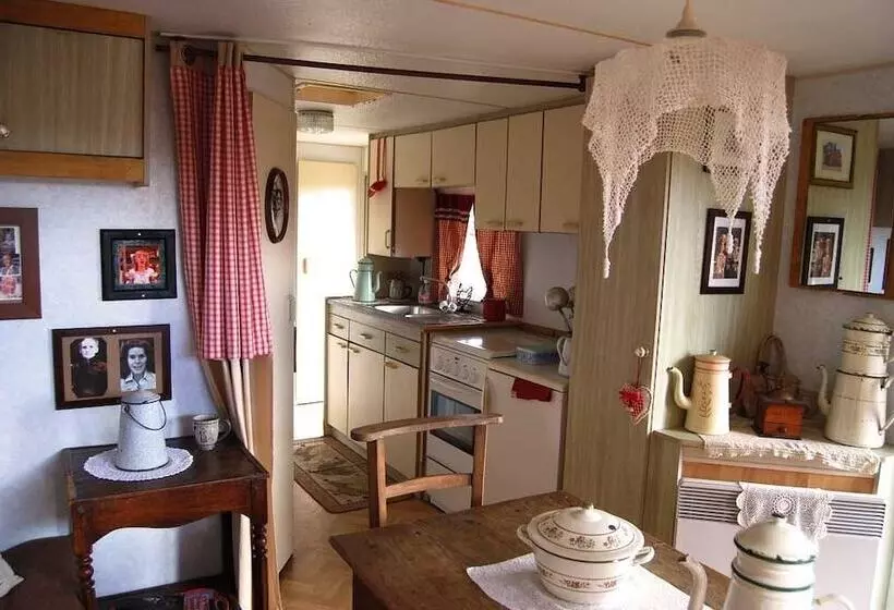 ペンション Le Ranch De Calamity Jane Tipis D Hôtes