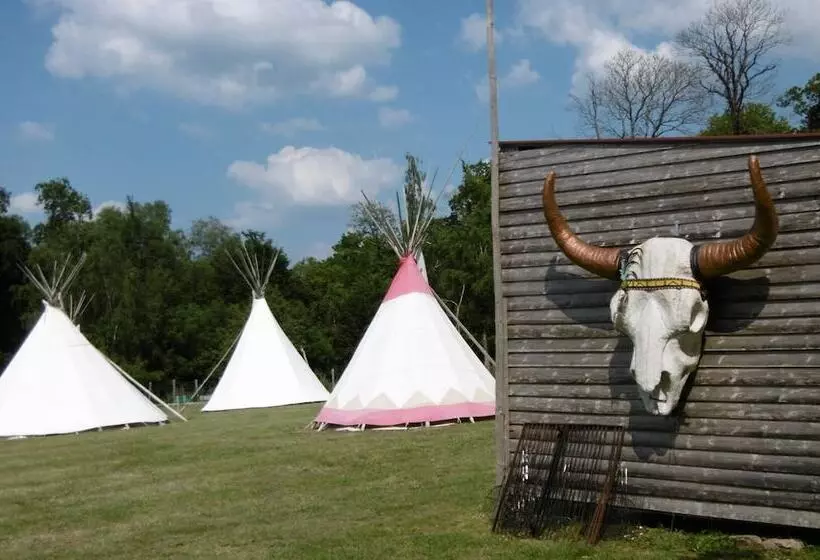 ペンション Le Ranch De Calamity Jane Tipis D Hôtes