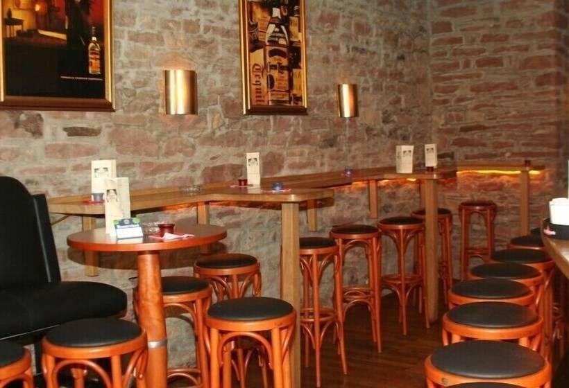 膳宿费 Le Theatre