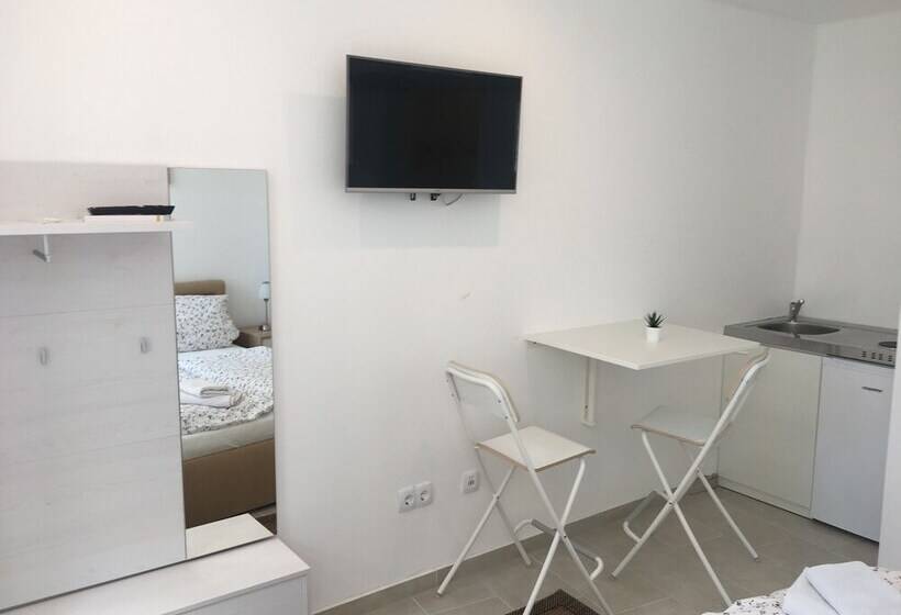 膳宿费 Le Theatre