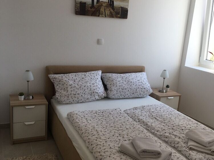 膳宿费 Le Theatre