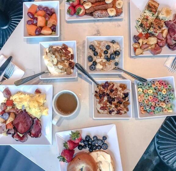 Hotel Hyatt Place Kelowna