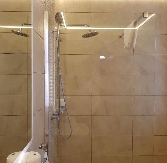 هتل Vila Ducu  Adults Only