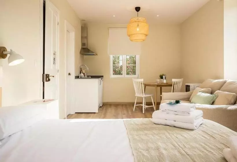 پانسیون Hostal Lierganes Fluviarium Rooms