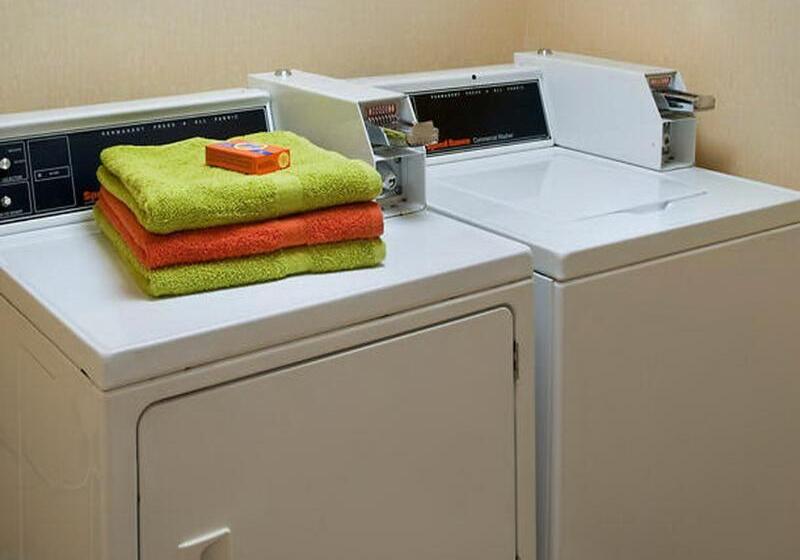 Fairfield Inn & Suites By Marriott Albany East Greenbush