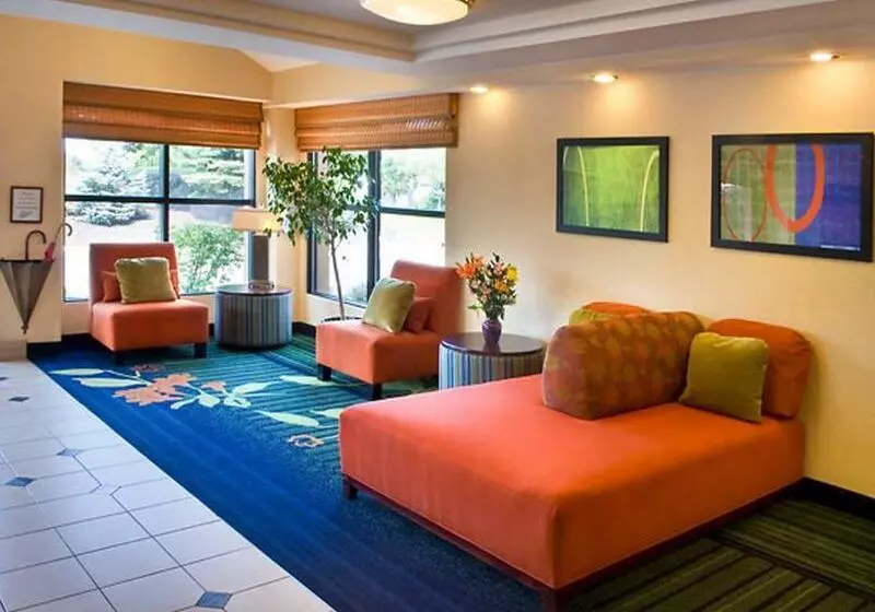 Fairfield Inn & Suites By Marriott Albany East Greenbush