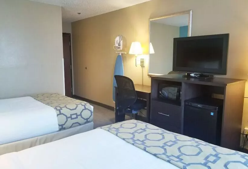 هتل Baymont By Wyndham Huber Heights Dayton