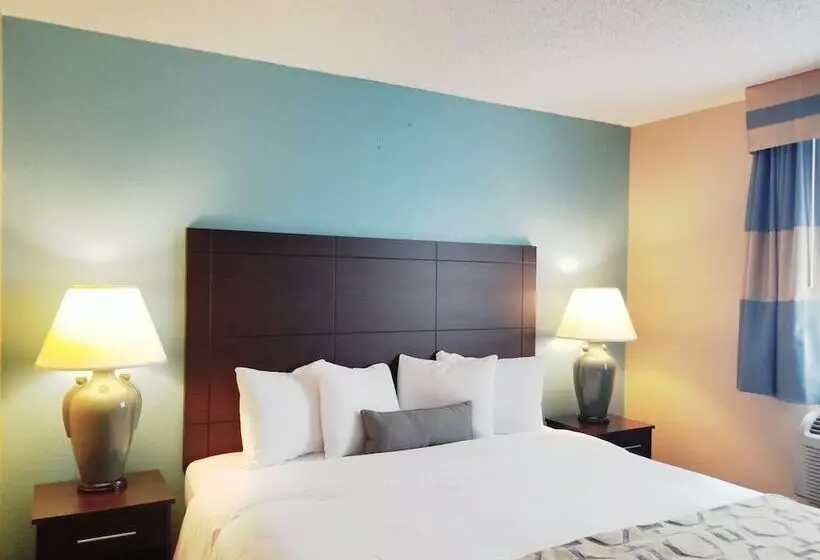 هتل Baymont By Wyndham Huber Heights Dayton