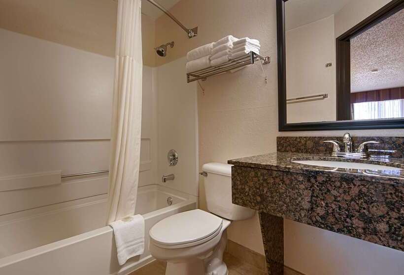 هتل Best Western Alpenglo Lodge