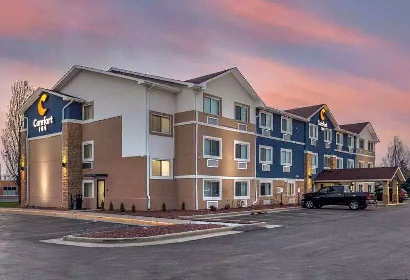 בית מלון כפרי Comfort Inn Mount Pleasant Racine