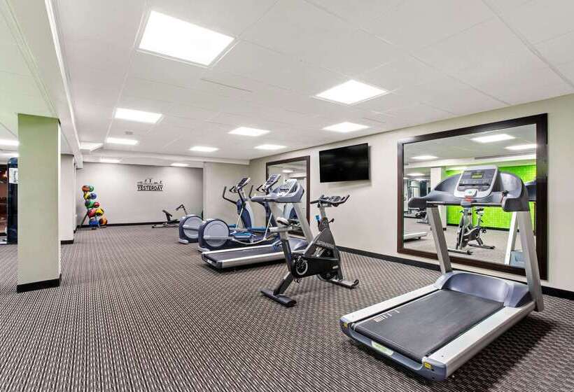 호텔 La Quinta By Wyndham Boston Andover