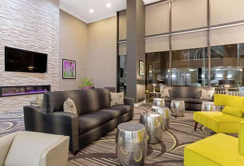 호텔 La Quinta By Wyndham Boston Andover