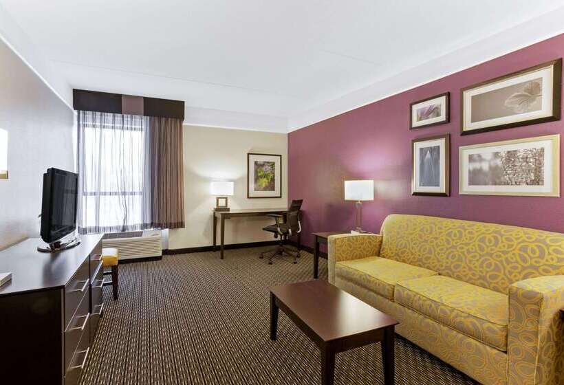 호텔 La Quinta By Wyndham Boston Andover