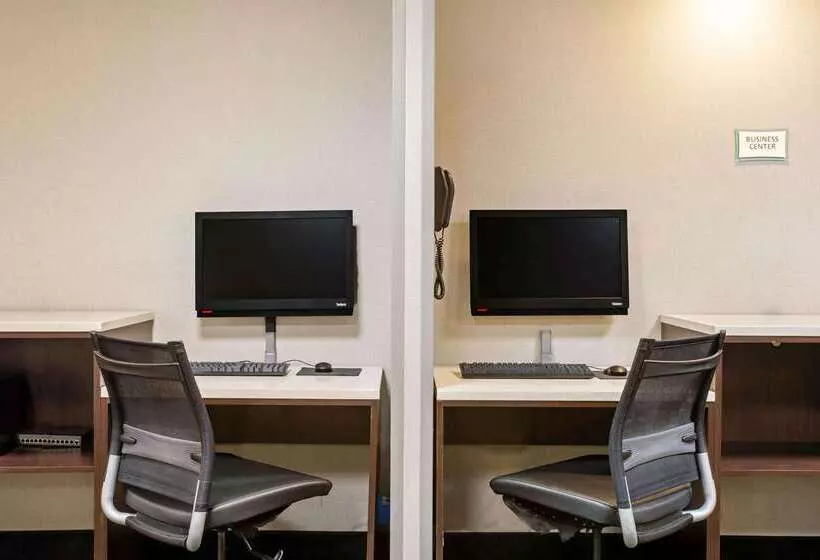 ホテル La Quinta By Wyndham Boston Andover