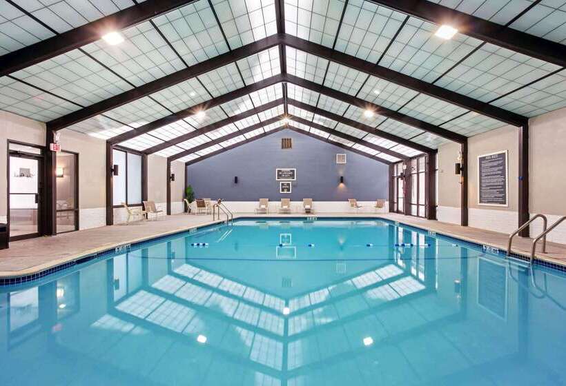 호텔 La Quinta By Wyndham Boston Andover