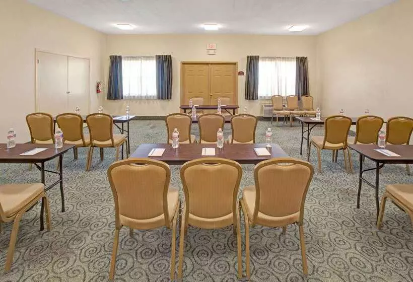 ホテル Super 8 Dallas East Near Fair Park Downtown