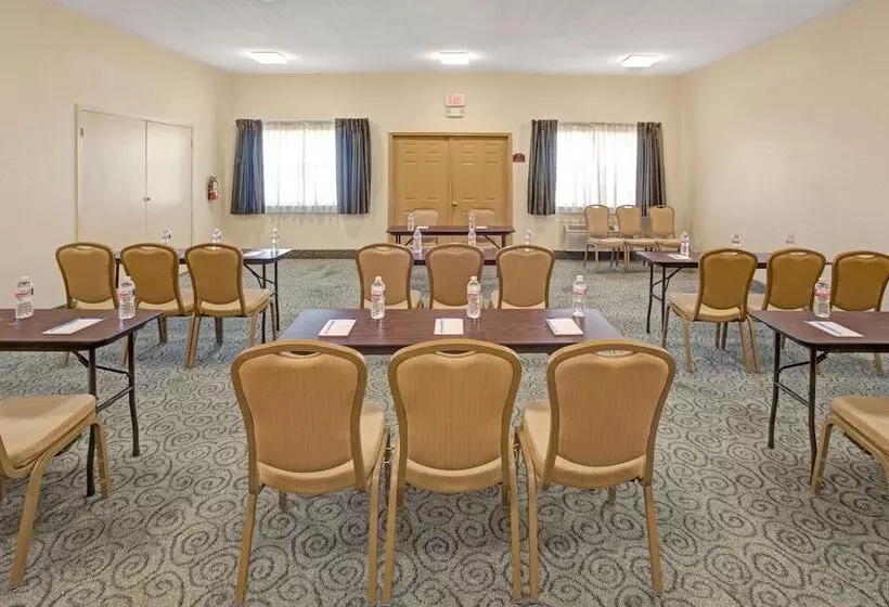 ホテル Super 8 Dallas East Near Fair Park Downtown